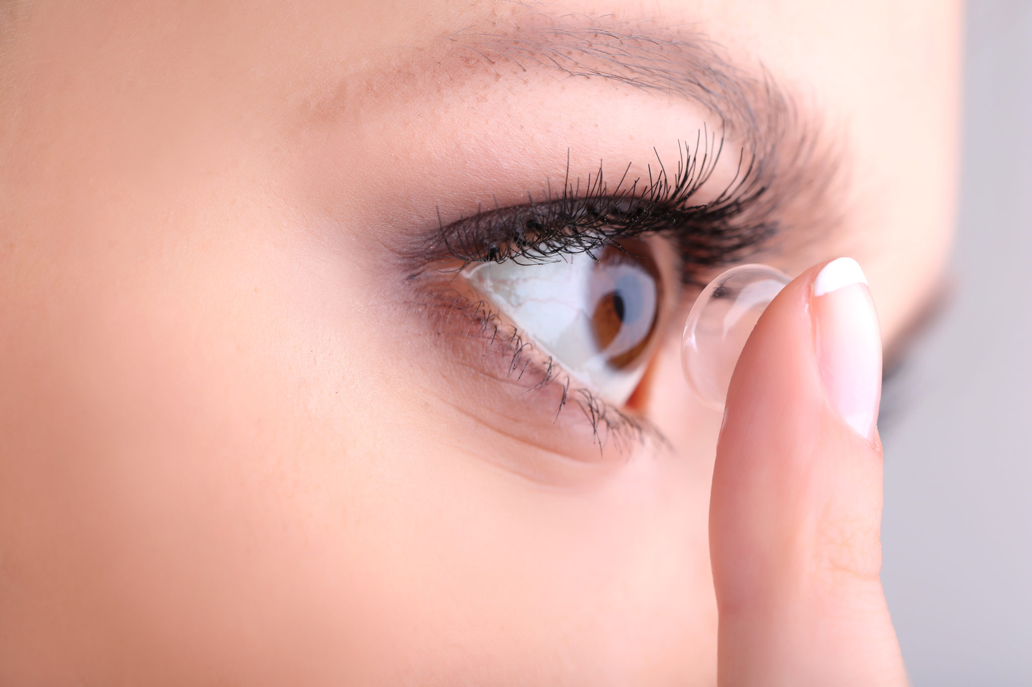 all-about-scleral-contact-lenses-eyewa-blog