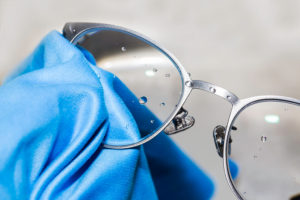 How to Remove Scratches from Glasses
